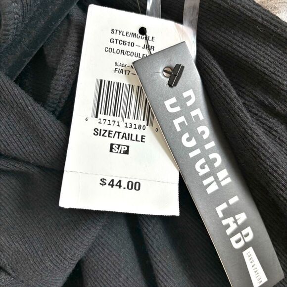 Design Lab Lord & Taylor Black Keyhole Halter Top | Size S | NWT - Picture 7 of 11